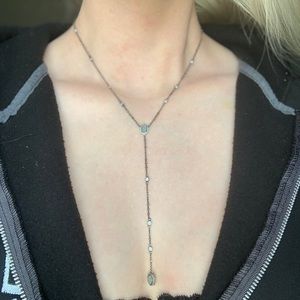 Kendra Scott necklace